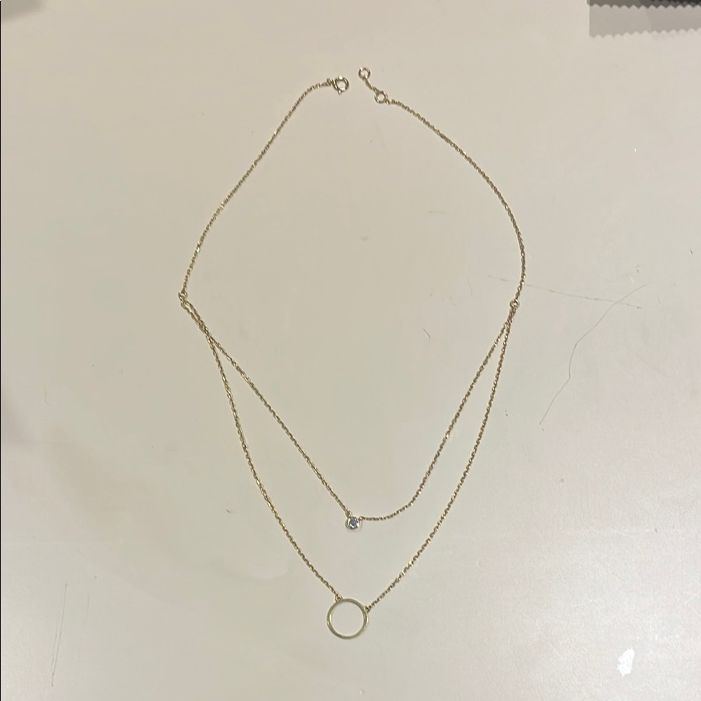 Elegant Gold Layered Necklace
